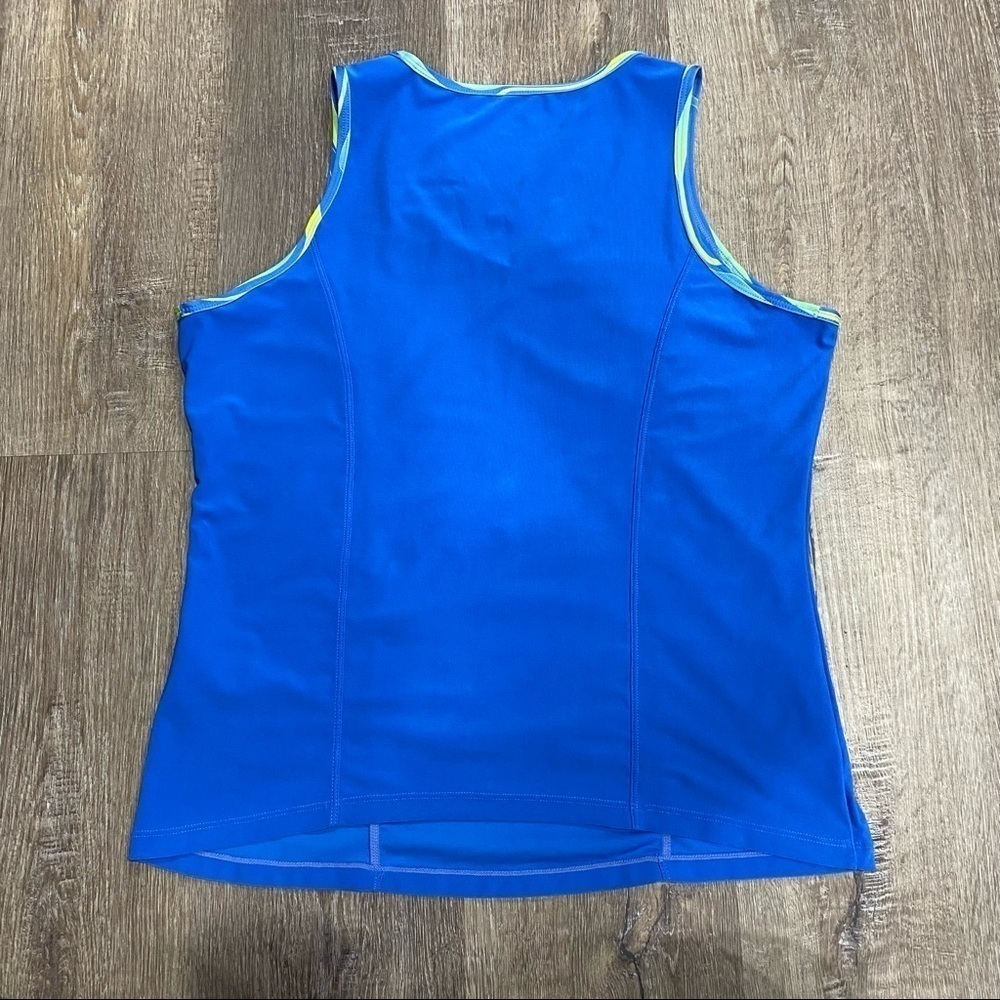 Nike Capri Shorts Tank Top Athletic Wear Set. I never got to wear it. - Picture 3 of 11